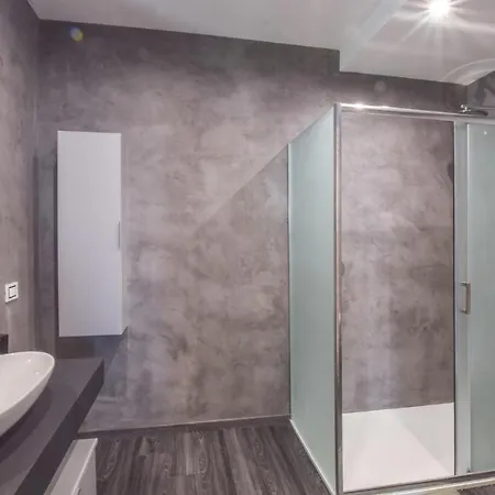 Апартаменты Lovely Apartment In Palmi